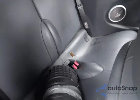 2006 Mini Cooper S from USA, damaged, VIN WMWRH33546TF86217